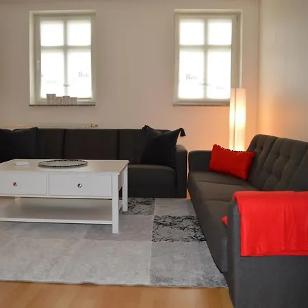Stadt Nr. 1 *